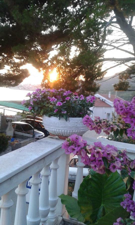 Apartment Villa Bajna Zivogosce Luaran gambar